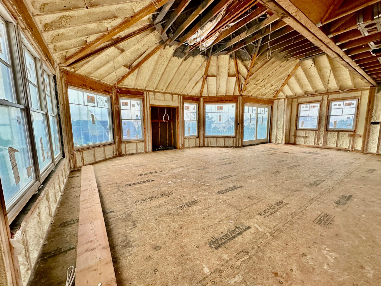 Large living room with Spray Foam (1)